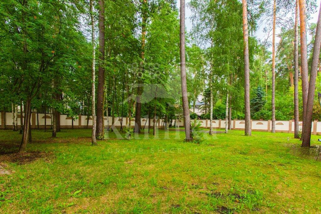 2-этажный коттедж 350 м² с отделкой