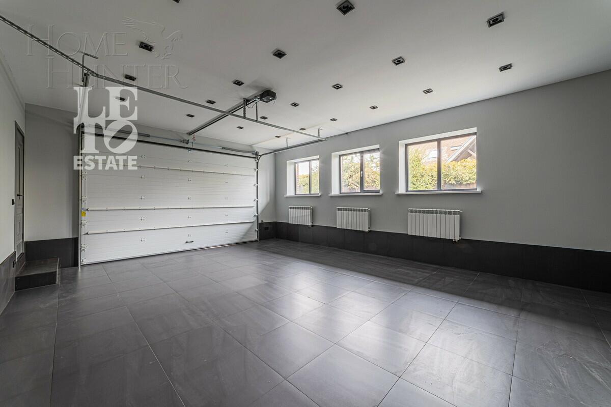 2-этажный коттедж 320 м² с отделкой