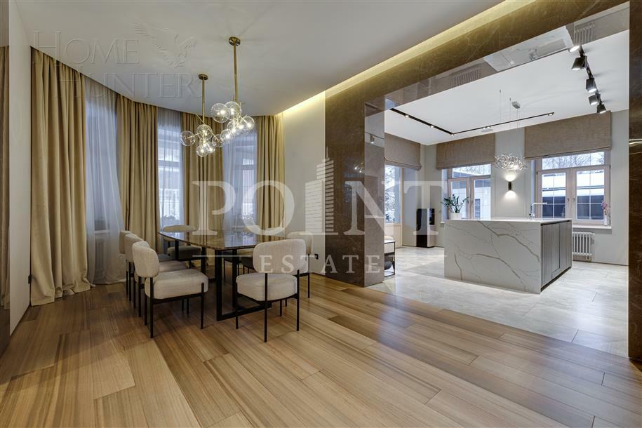 2-этажный коттедж 688 м² с отделкой