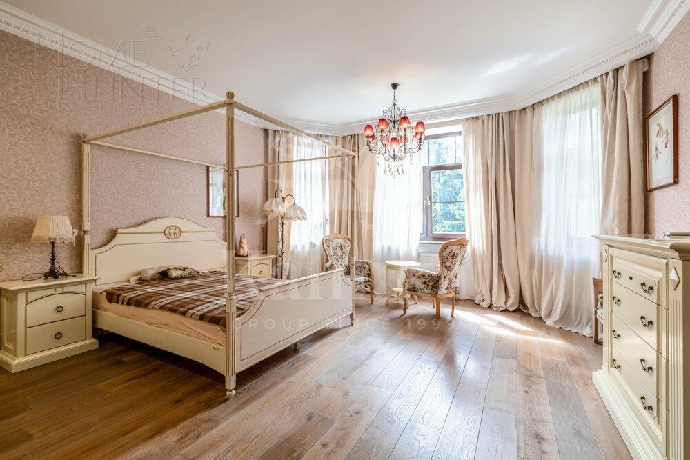 2-этажный коттедж 615 м² с отделкой