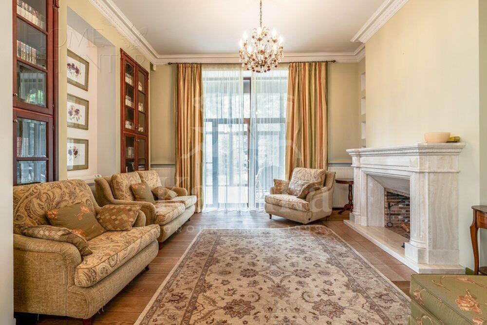 2-этажный коттедж 615 м² с отделкой