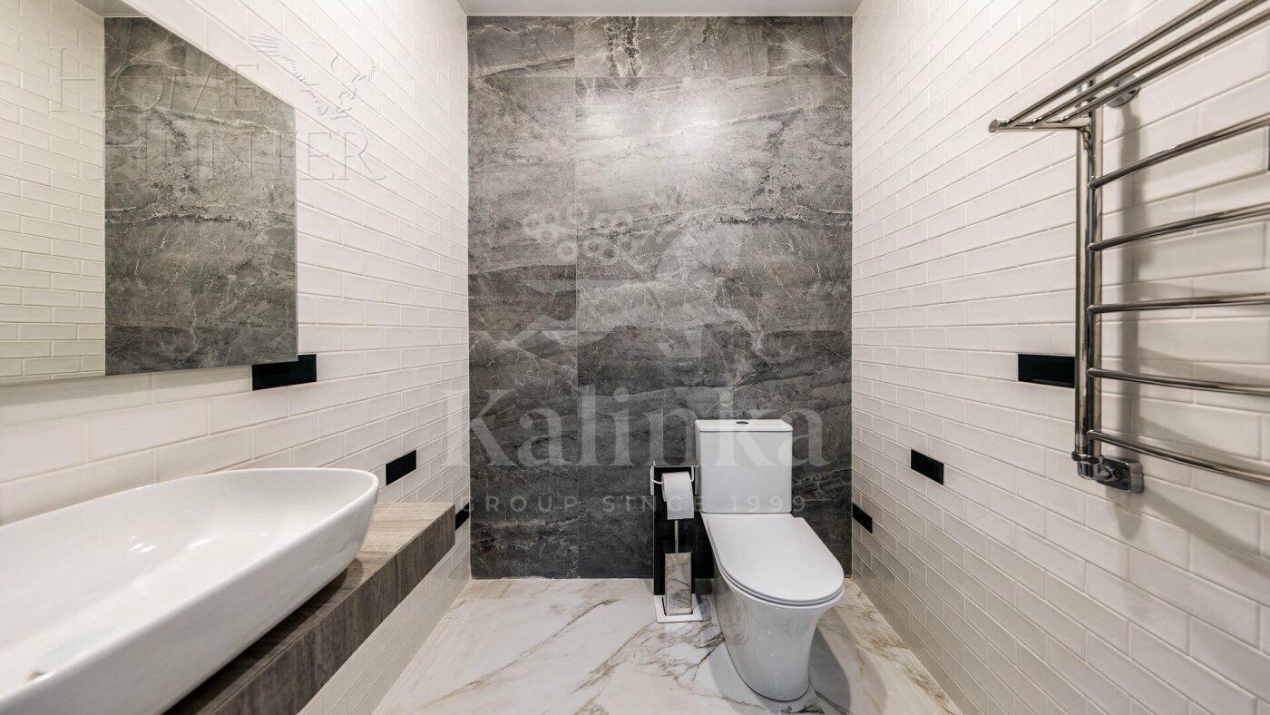 2-этажный коттедж 250 м² с отделкой