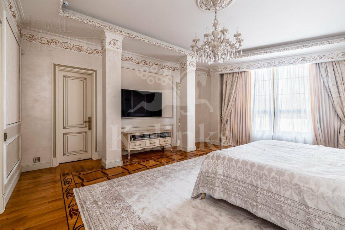 2-этажный коттедж 1 000 м² с отделкой