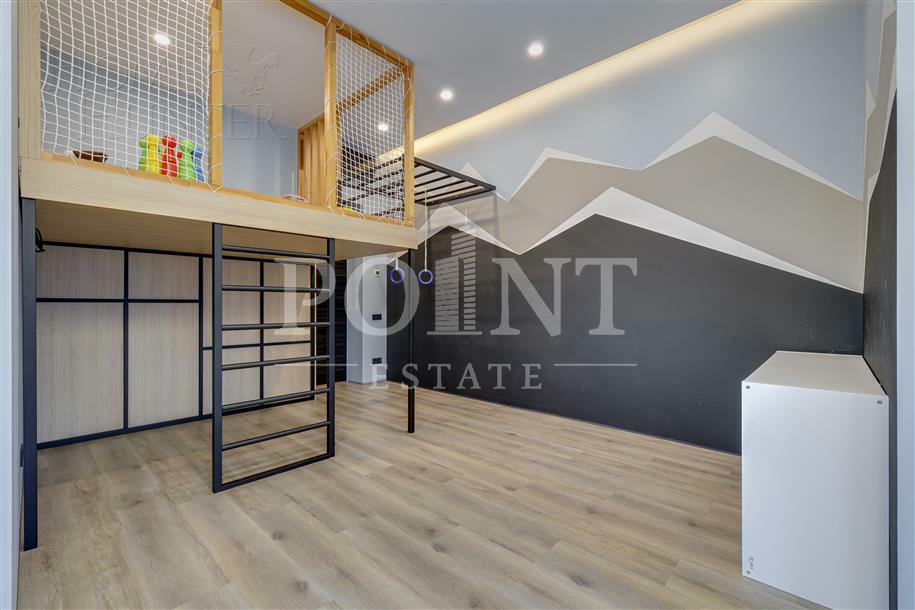 2-этажный коттедж 688 м² с отделкой