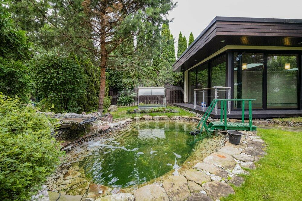 2-этажный коттедж 615 м² с отделкой