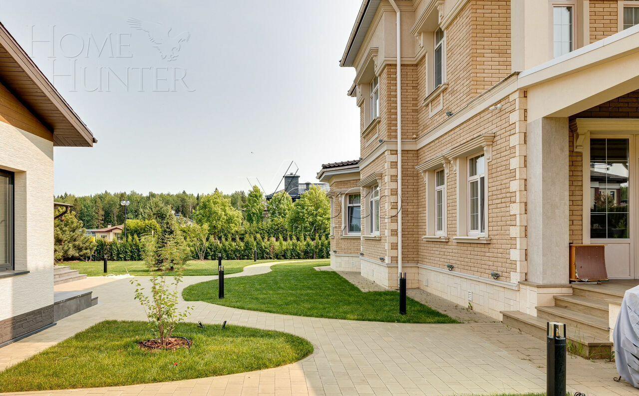 2-этажный коттедж 540 м² с отделкой