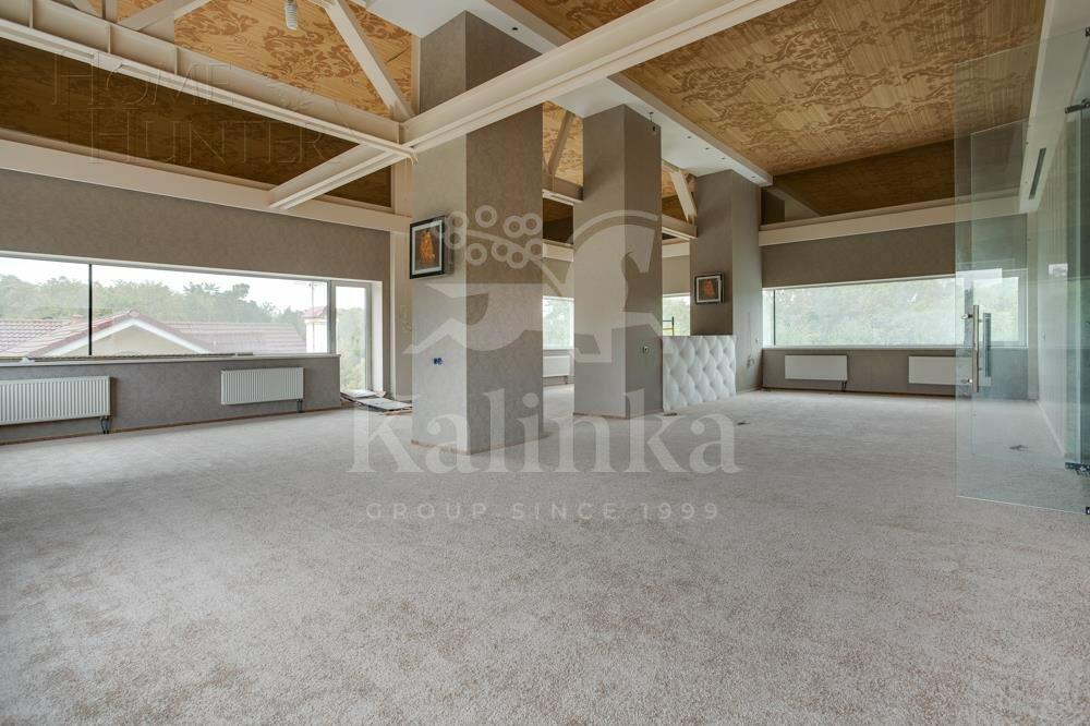 3-этажный коттедж 979 м² с отделкой