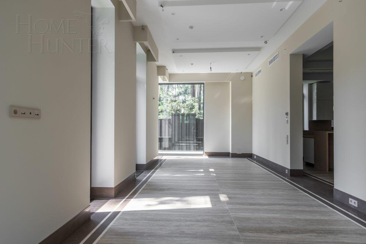 3-этажный коттедж 420 м² с отделкой