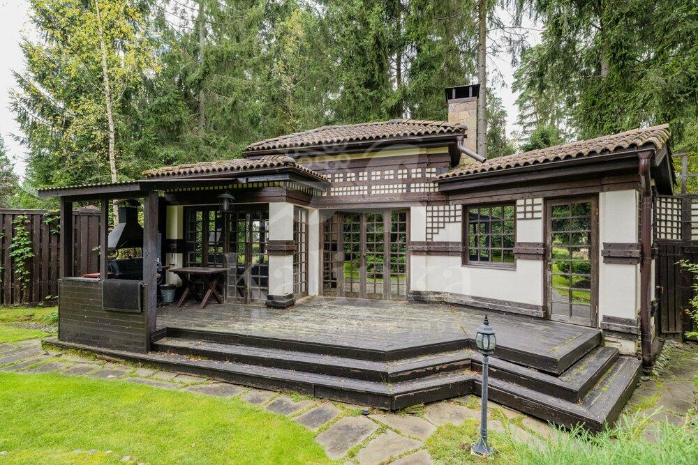 2-этажный коттедж 615 м² с отделкой