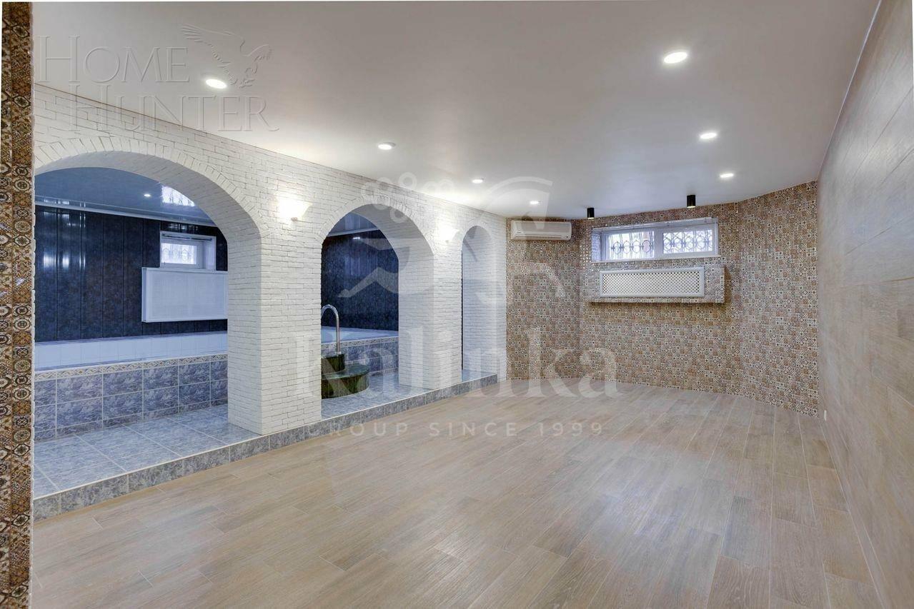 3-этажный коттедж 400 м² с отделкой