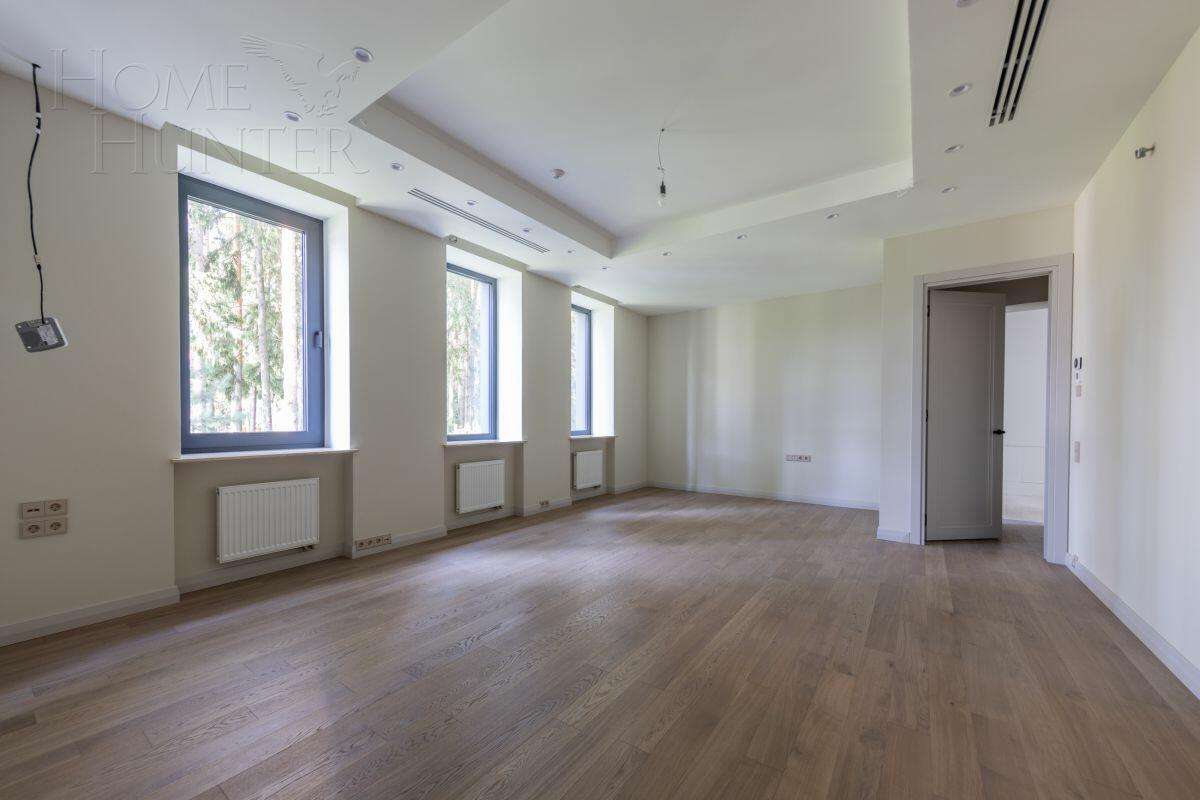 3-этажный коттедж 420 м² с отделкой