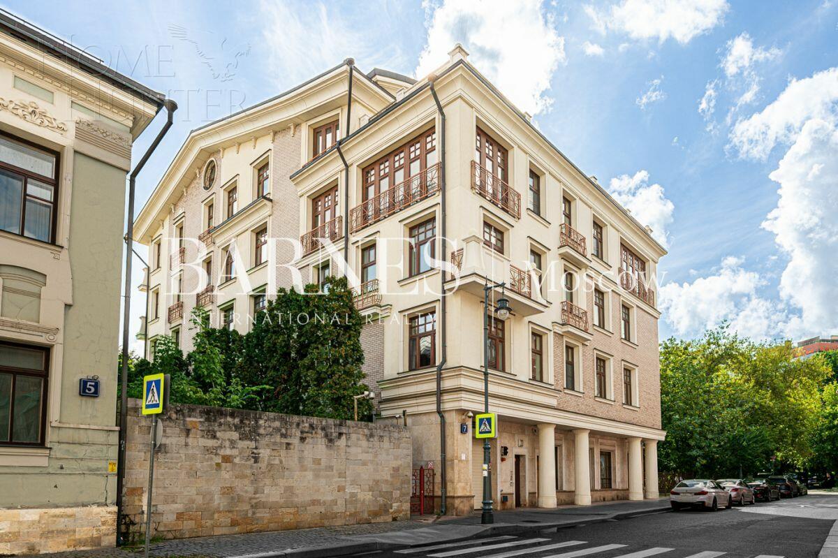 2-УРОВНЕВЫЙ ПЕНТХАУС С ОТДЕЛКОЙ 584 М² НА 5 ЭТАЖЕ