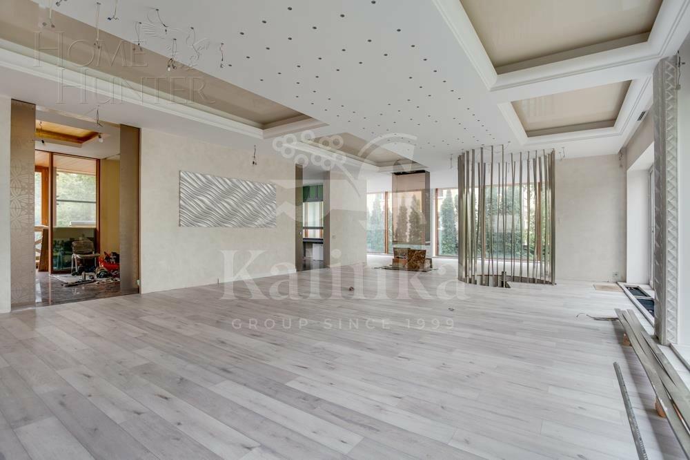 3-этажный коттедж 979 м² с отделкой