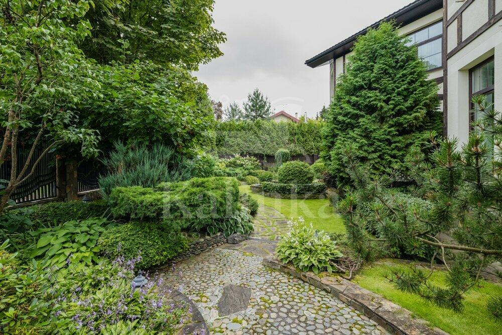 2-этажный коттедж 615 м² с отделкой