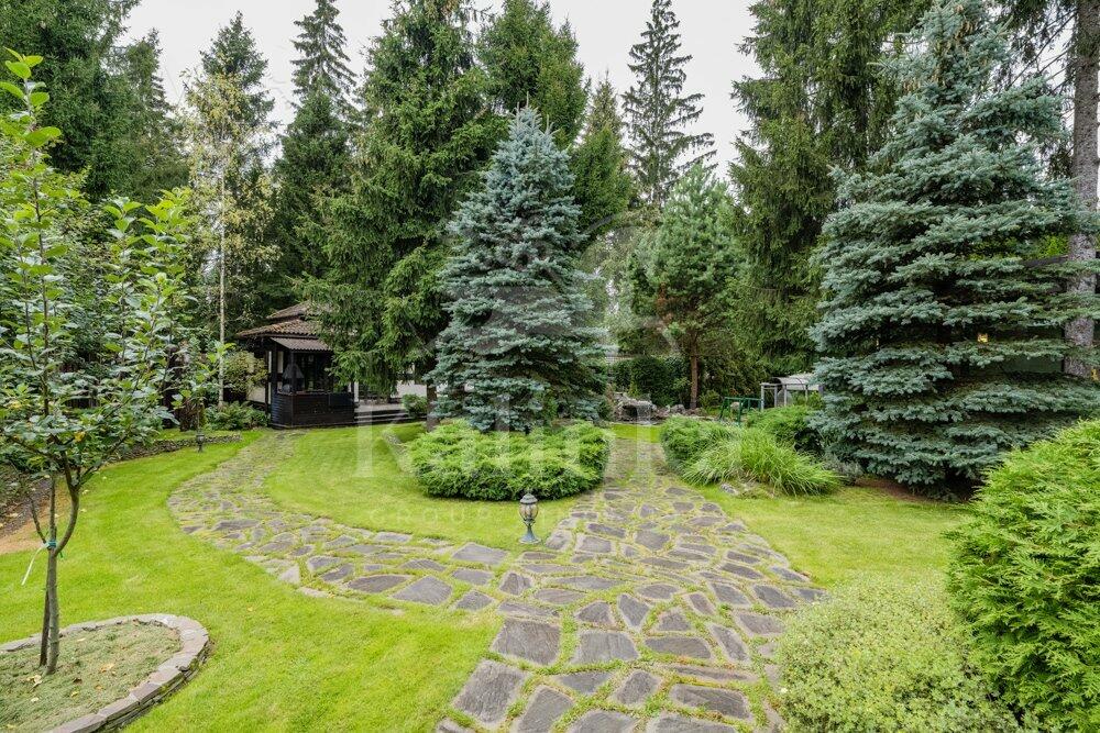 2-этажный коттедж 615 м² с отделкой