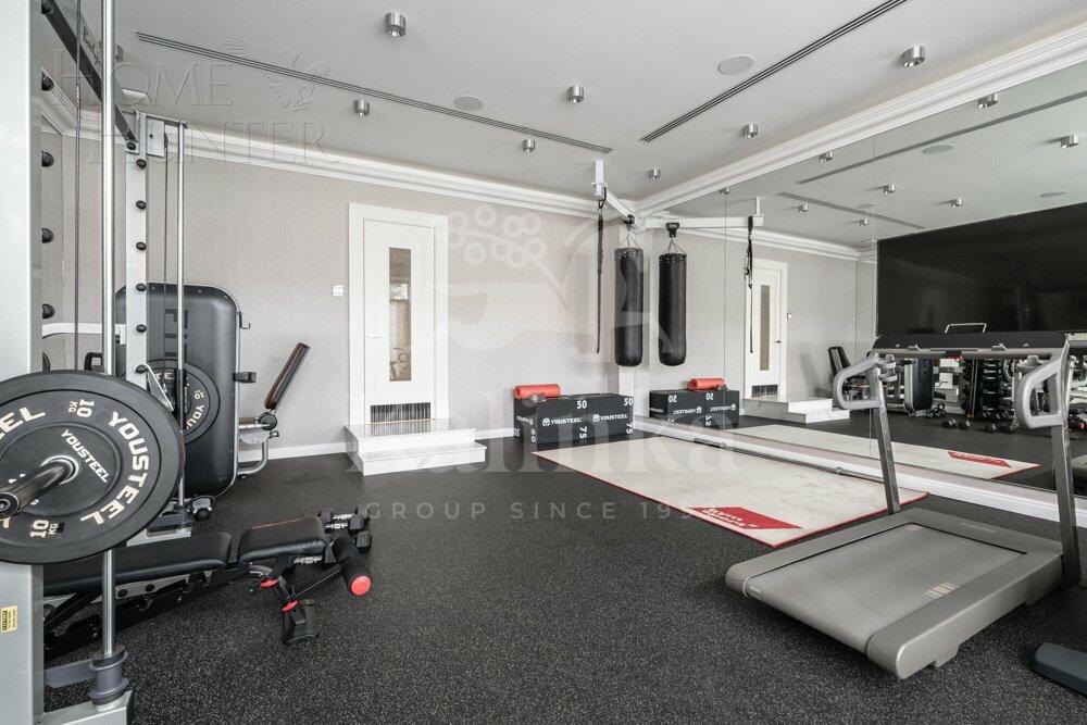 2-этажный коттедж 1 258 м² с отделкой