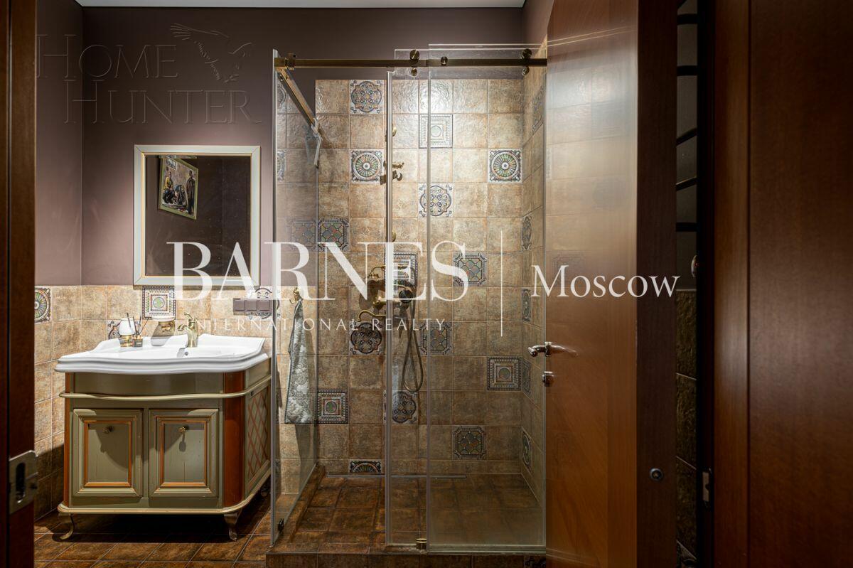 4-КОМН. КВАРТИРА С ОТДЕЛКОЙ 145.9 М² НА 2 ЭТАЖЕ