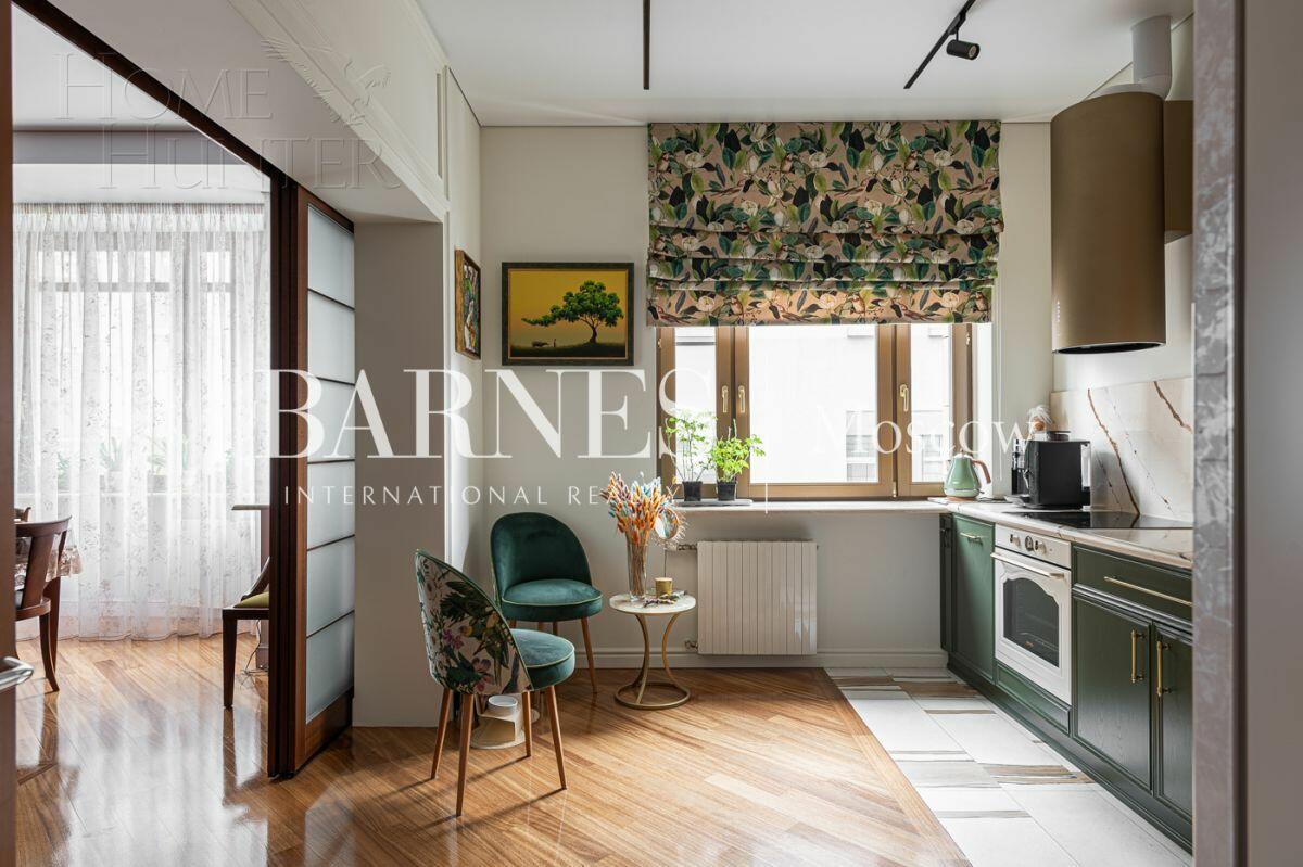 4-КОМН. КВАРТИРА С ОТДЕЛКОЙ 145.9 М² НА 2 ЭТАЖЕ