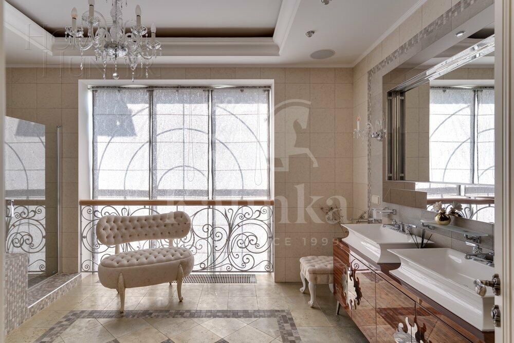 2-этажный коттедж 600 м² с отделкой