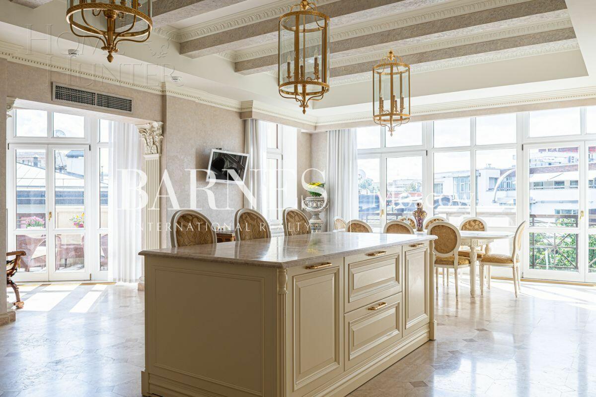 2-УРОВНЕВЫЙ ПЕНТХАУС С ОТДЕЛКОЙ 584 М² НА 5 ЭТАЖЕ