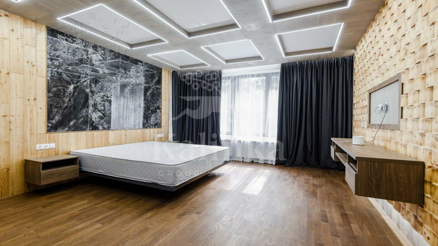 2-этажный коттедж 250 м² с отделкой