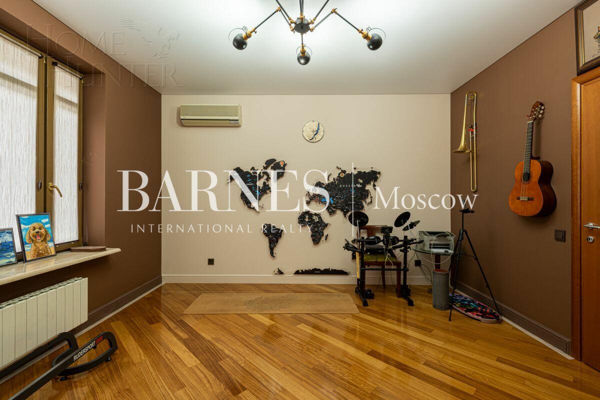 4-КОМН. КВАРТИРА С ОТДЕЛКОЙ 145.9 М² НА 2 ЭТАЖЕ