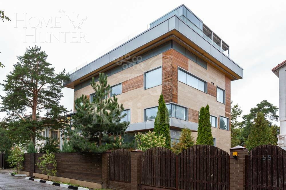 3-этажный коттедж 979 м² с отделкой