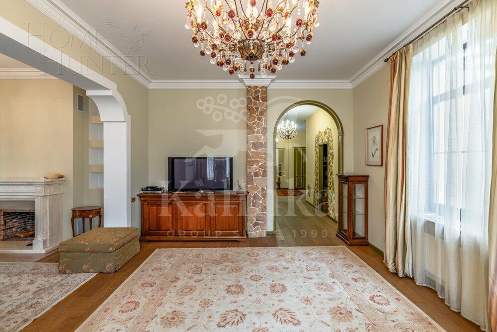 2-этажный коттедж 615 м² с отделкой