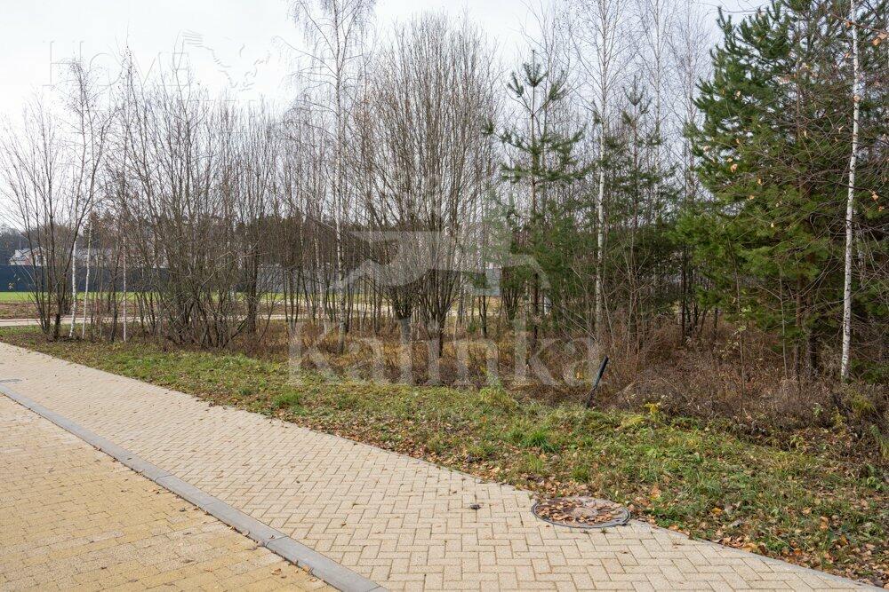 Участок 16.3 сот. в охраняемом поселке