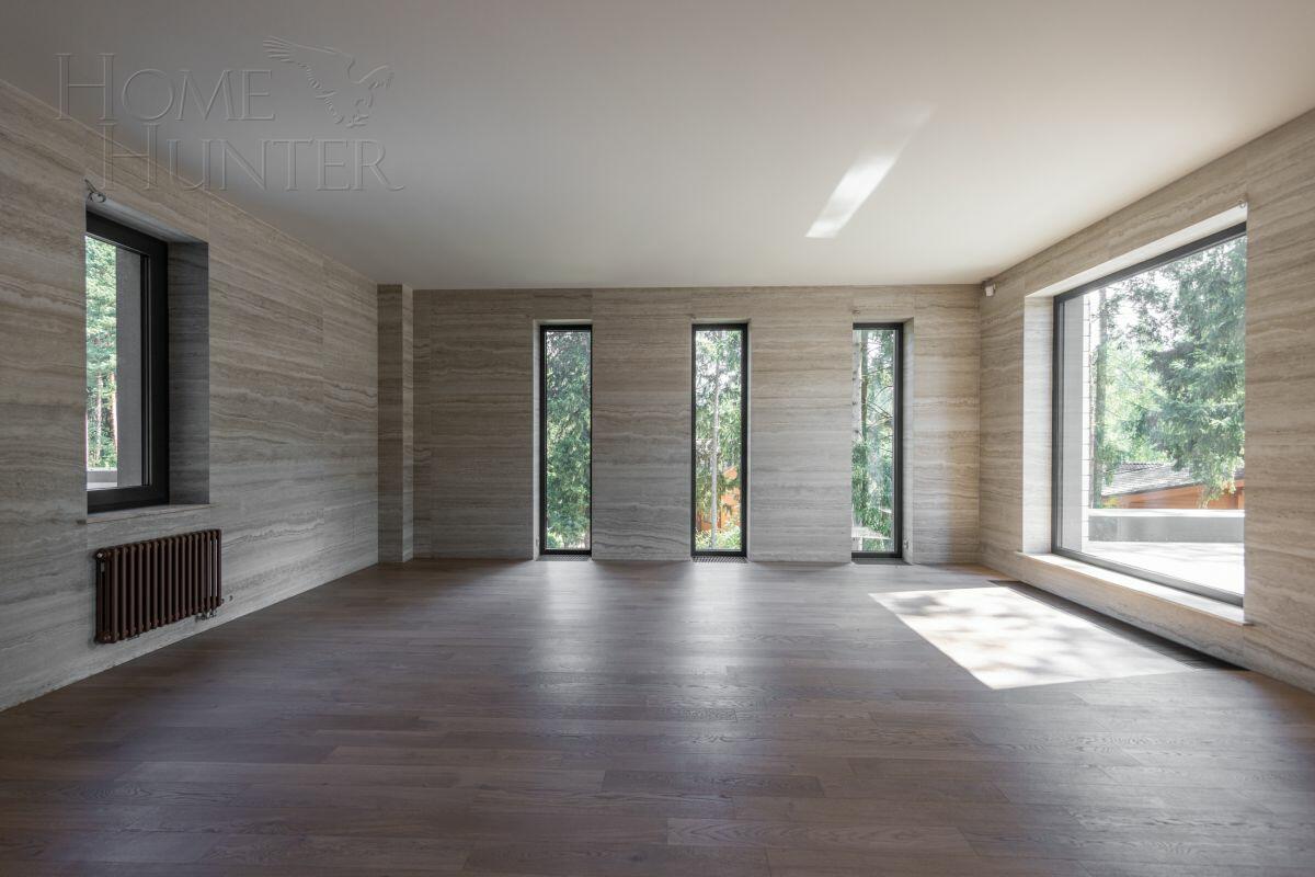 3-этажный коттедж 420 м² с отделкой