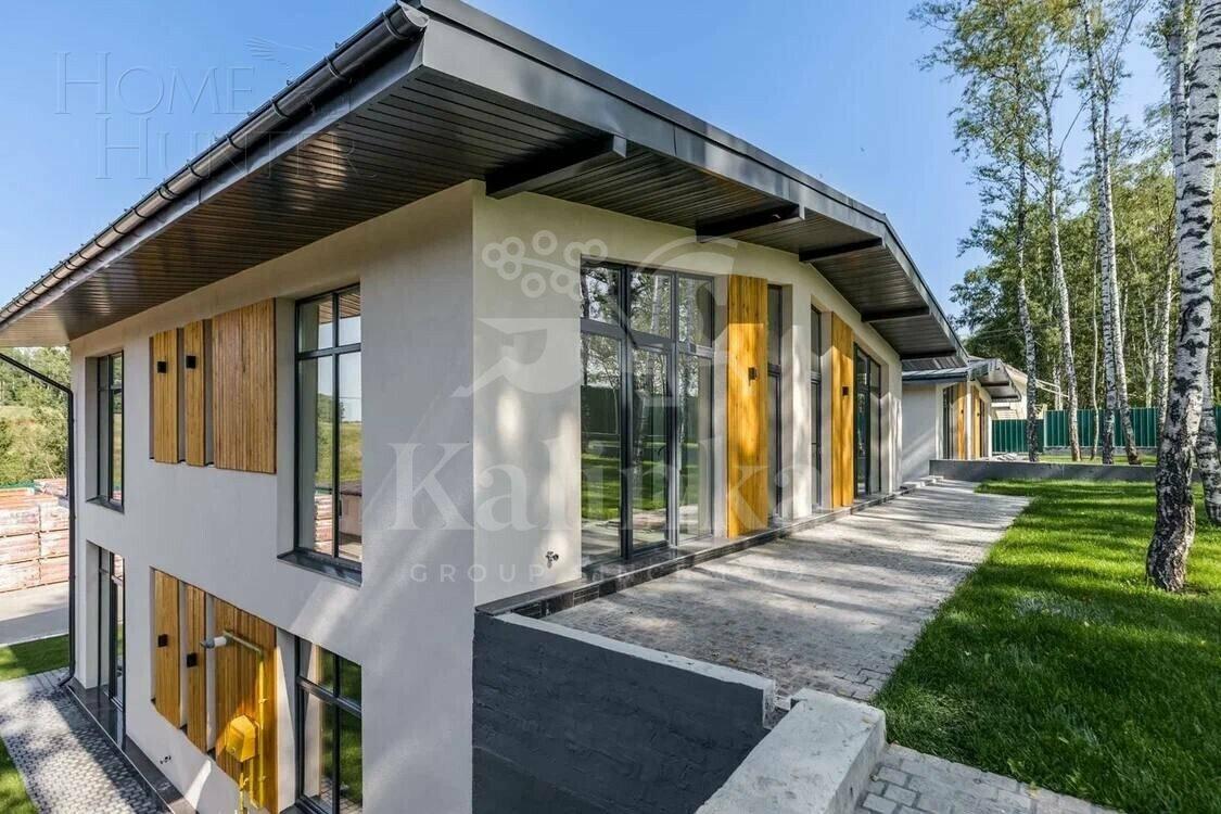 2-этажный коттедж 257 м² с отделкой
