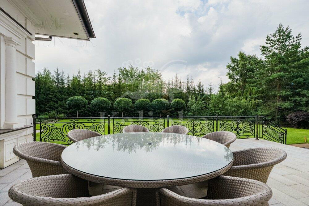 2-этажный коттедж 1 258 м² с отделкой