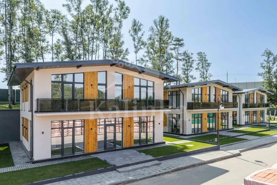 2-этажный коттедж 257 м² с отделкой