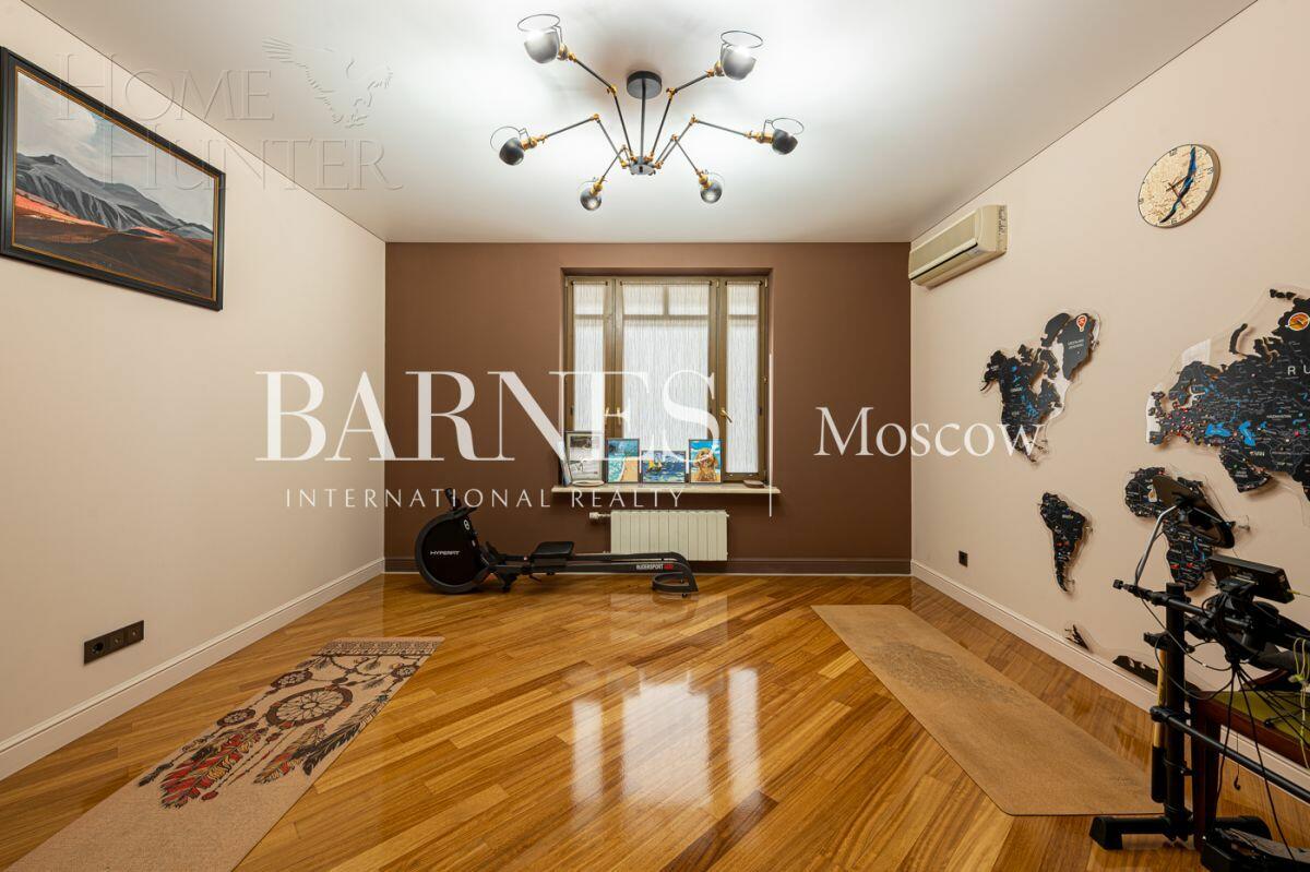 4-КОМН. КВАРТИРА С ОТДЕЛКОЙ 145.9 М² НА 2 ЭТАЖЕ