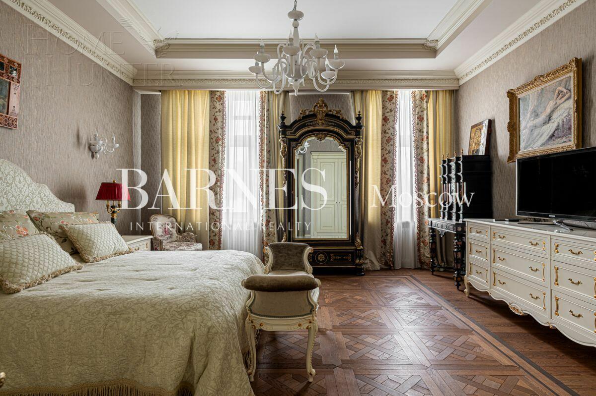 2-УРОВНЕВЫЙ ПЕНТХАУС С ОТДЕЛКОЙ 584 М² НА 5 ЭТАЖЕ