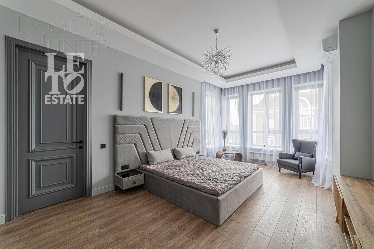 2-этажный коттедж 320 м² с отделкой