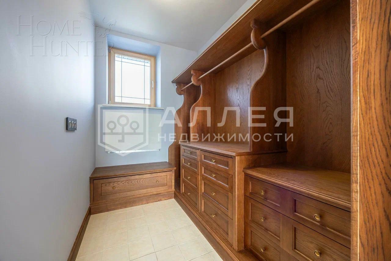 2-этажный коттедж 428 м² с отделкой