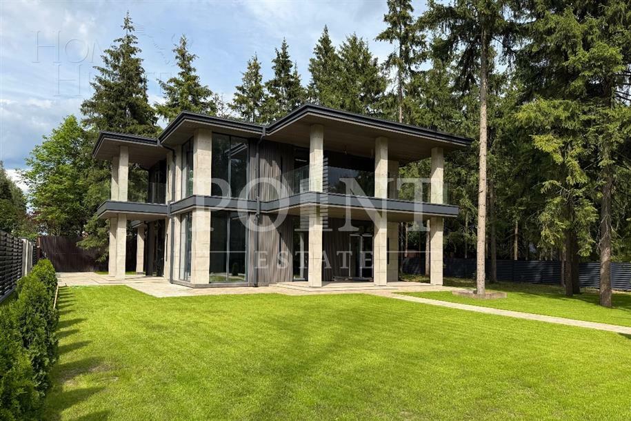 2-этажный коттедж 280 м² без отделки