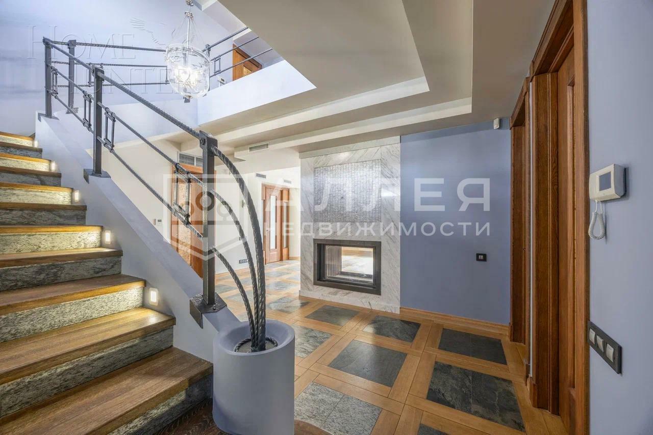 2-этажный коттедж 428 м² с отделкой