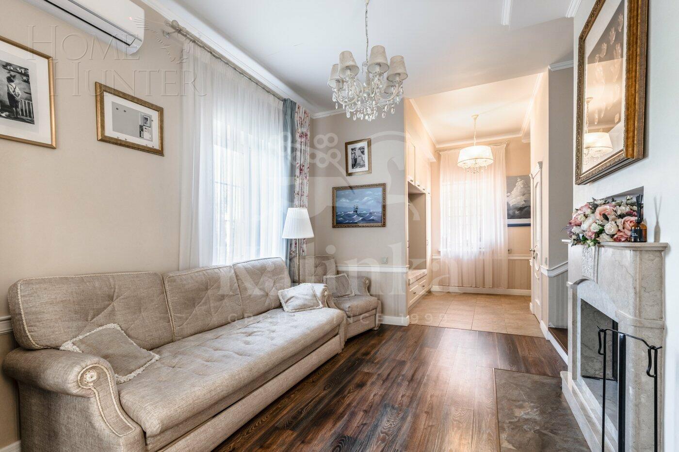 3-этажный таунхаус 230 м² с отделкой