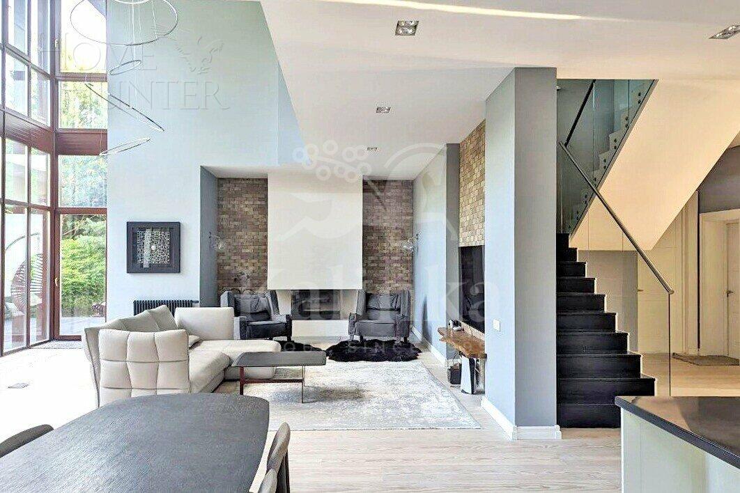 2-этажный коттедж 452 м² с отделкой