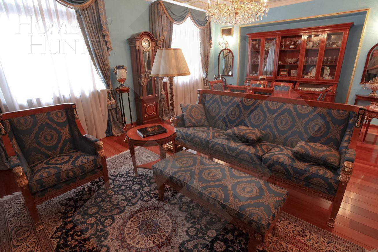 4-КОМН. КВАРТИРА С ОТДЕЛКОЙ 180 М² НА 3 ЭТАЖЕ