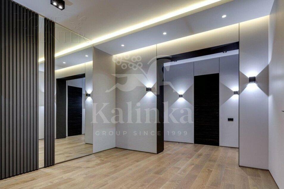 2-этажный коттедж 688 м² с отделкой