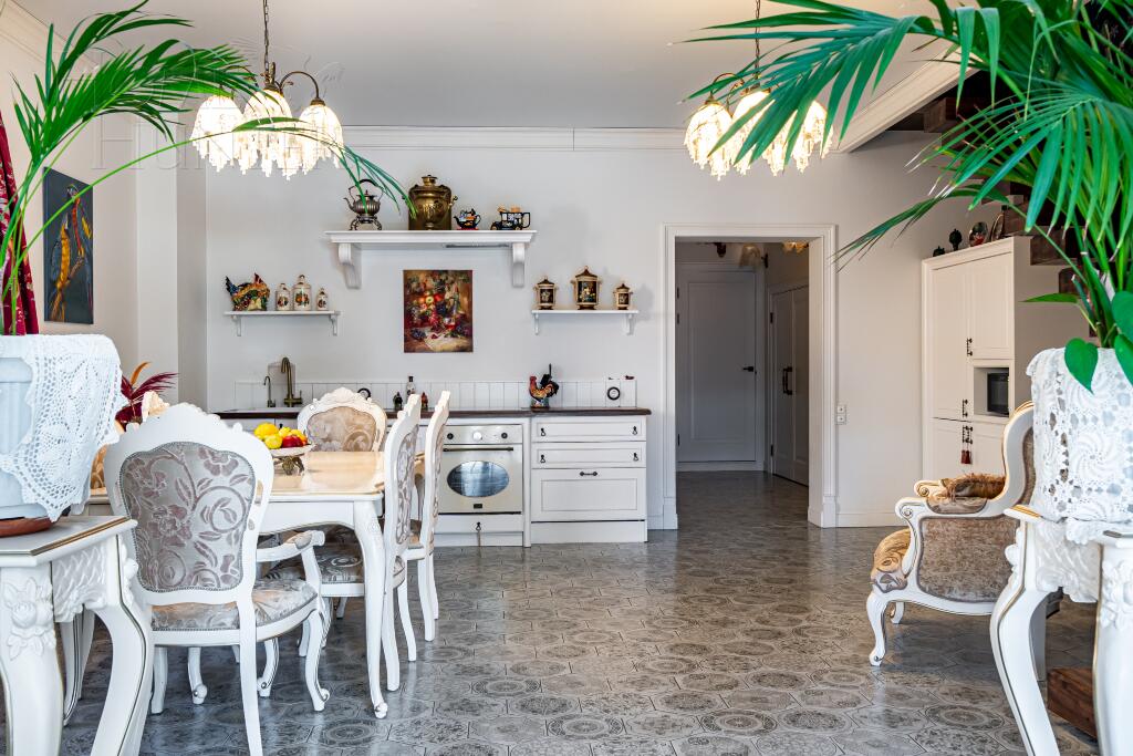 2-этажный таунхаус 252 м² с отделкой