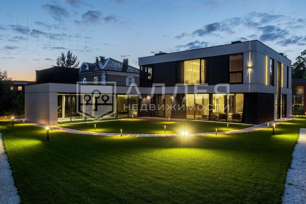 2-этажный коттедж 550 м² с отделкой