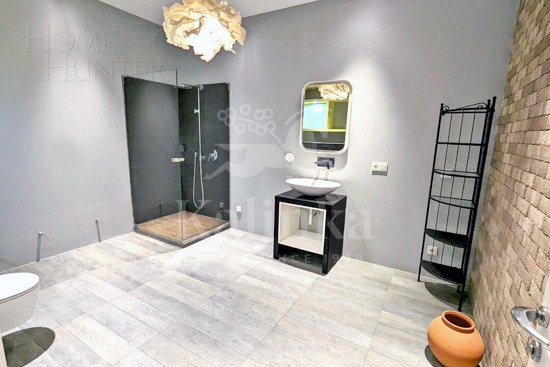 2-этажный коттедж 452 м² с отделкой