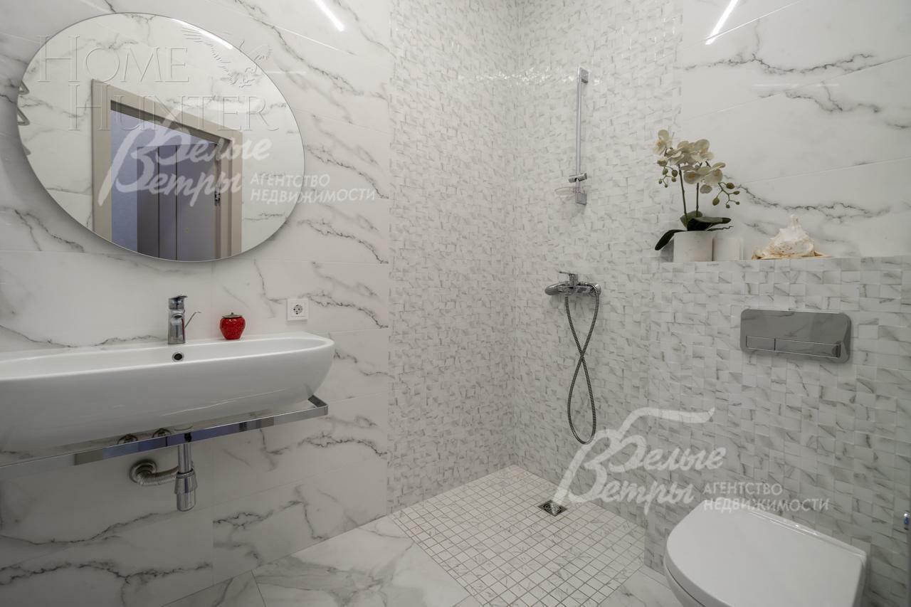 2-этажный коттедж 220 м² с отделкой