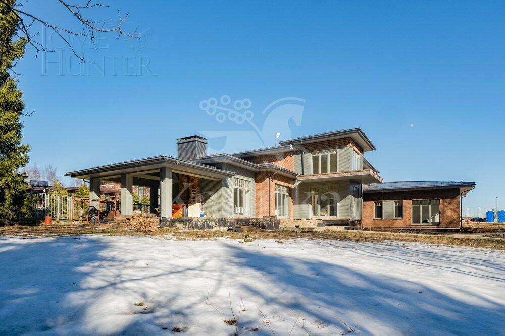 2-этажный коттедж 539.3 м² без отделки
