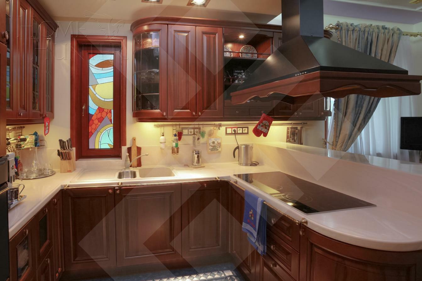 4-КОМН. КВАРТИРА С ОТДЕЛКОЙ 180 М² НА 3 ЭТАЖЕ