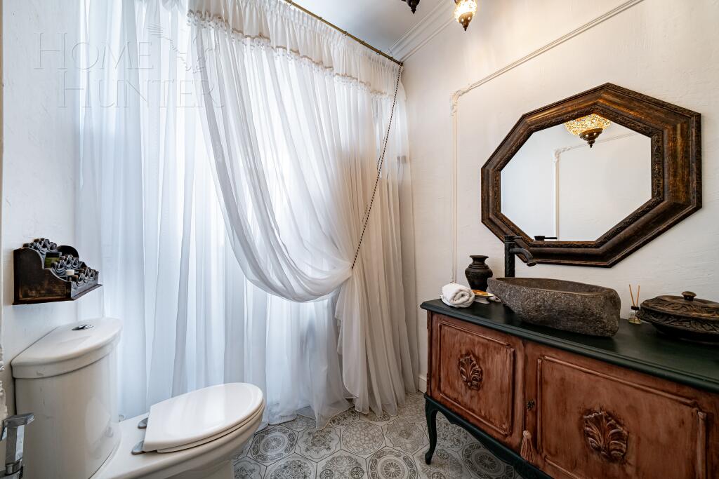 2-этажный таунхаус 252 м² с отделкой